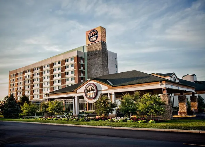Akwesasne Mohawk Casino Resort And Players Inn Hotel -Formerly Comfort Inn And Suites Hogansburg Ny