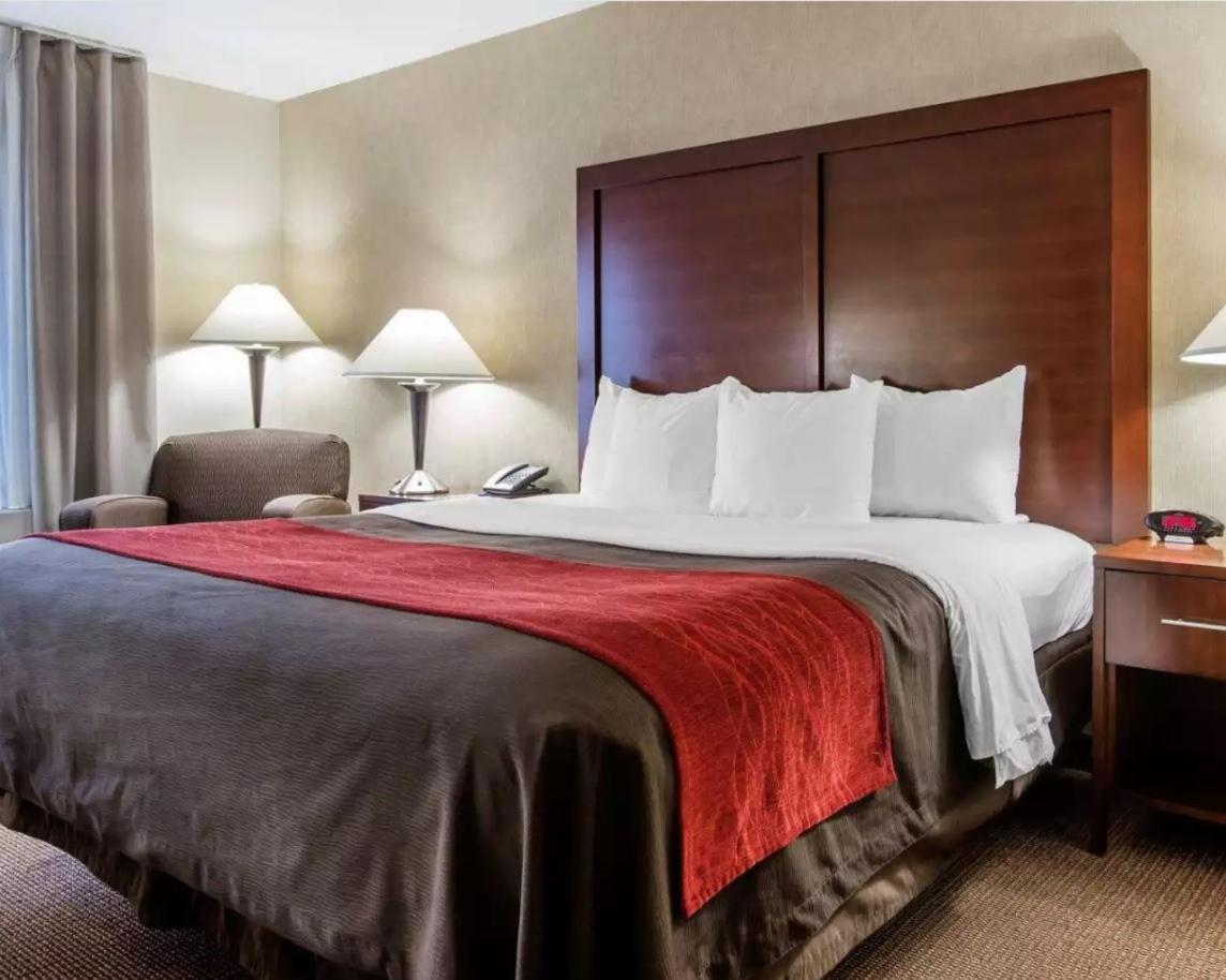 Akwesasne Mohawk Casino And Players -formerly Comfort And Ny Resort