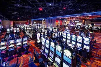 Akwesasne Mohawk Casino And Players -formerly Comfort And Ny Hogansburg